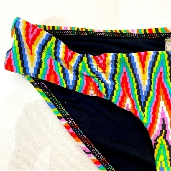 L*Space multicolor zig zag bikini bottom XS - Picture 3 of 7